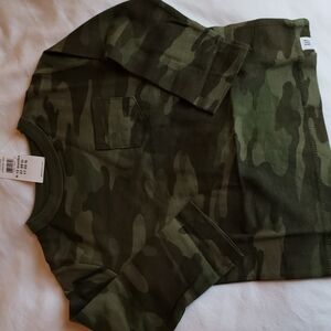 GAP Long Sleeve Green Camo Pocket Tee - Size 6-12 Months
